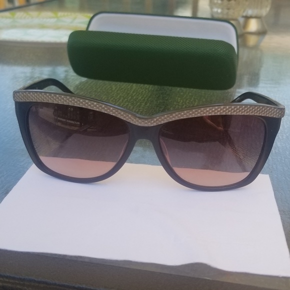 lacoste womens sunglasses main image 4